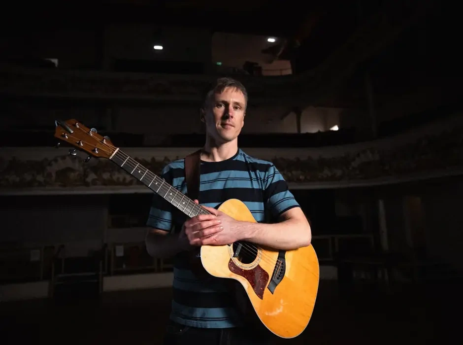 Paul Simon & Me – Ben P Williams